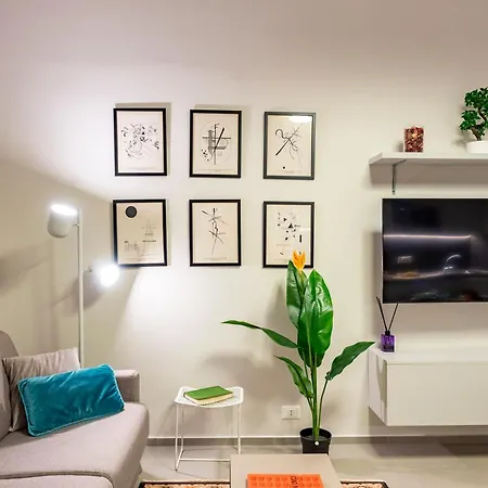 Apartment Lovely Flats In Historic Center Genua